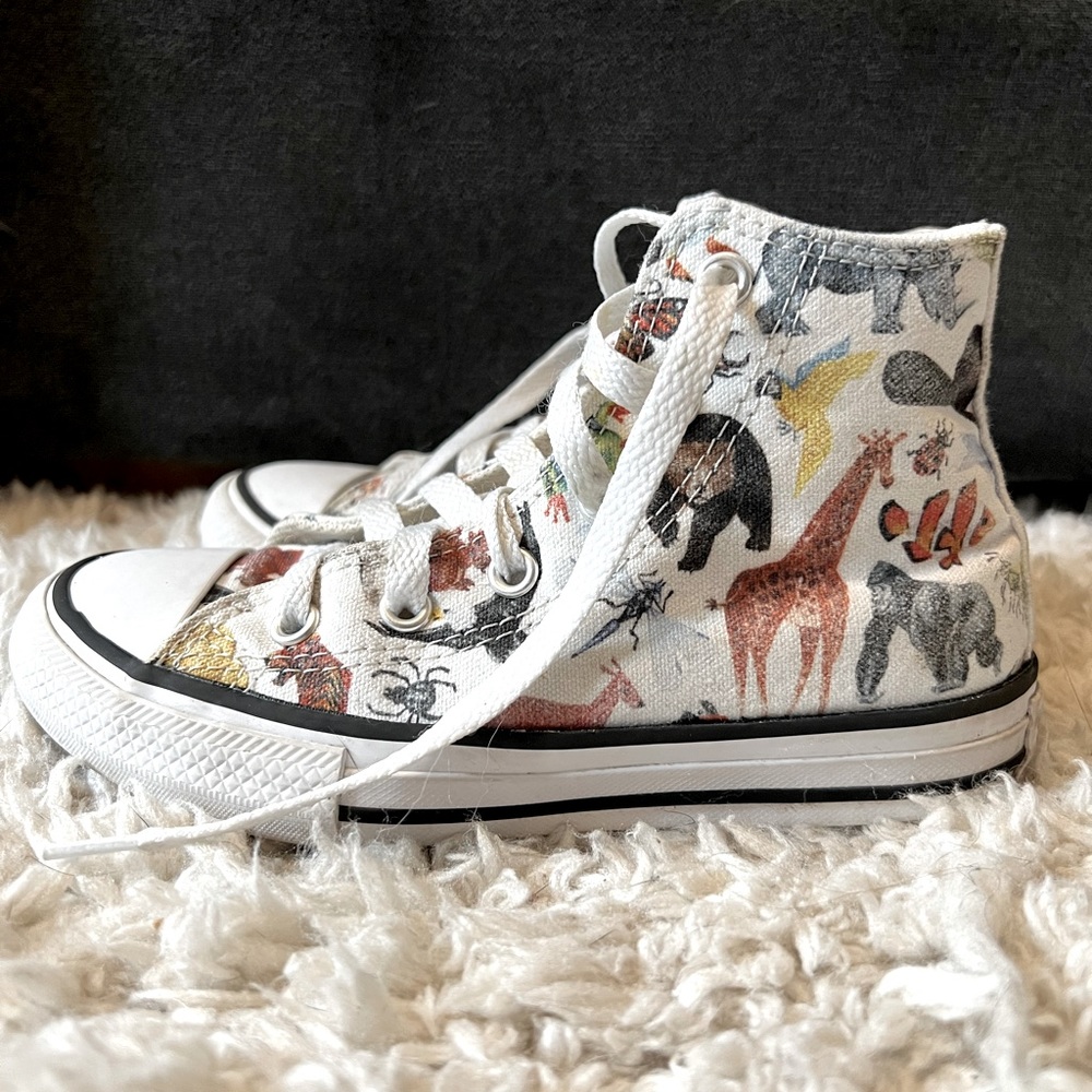 Kids Animal Converse size 12